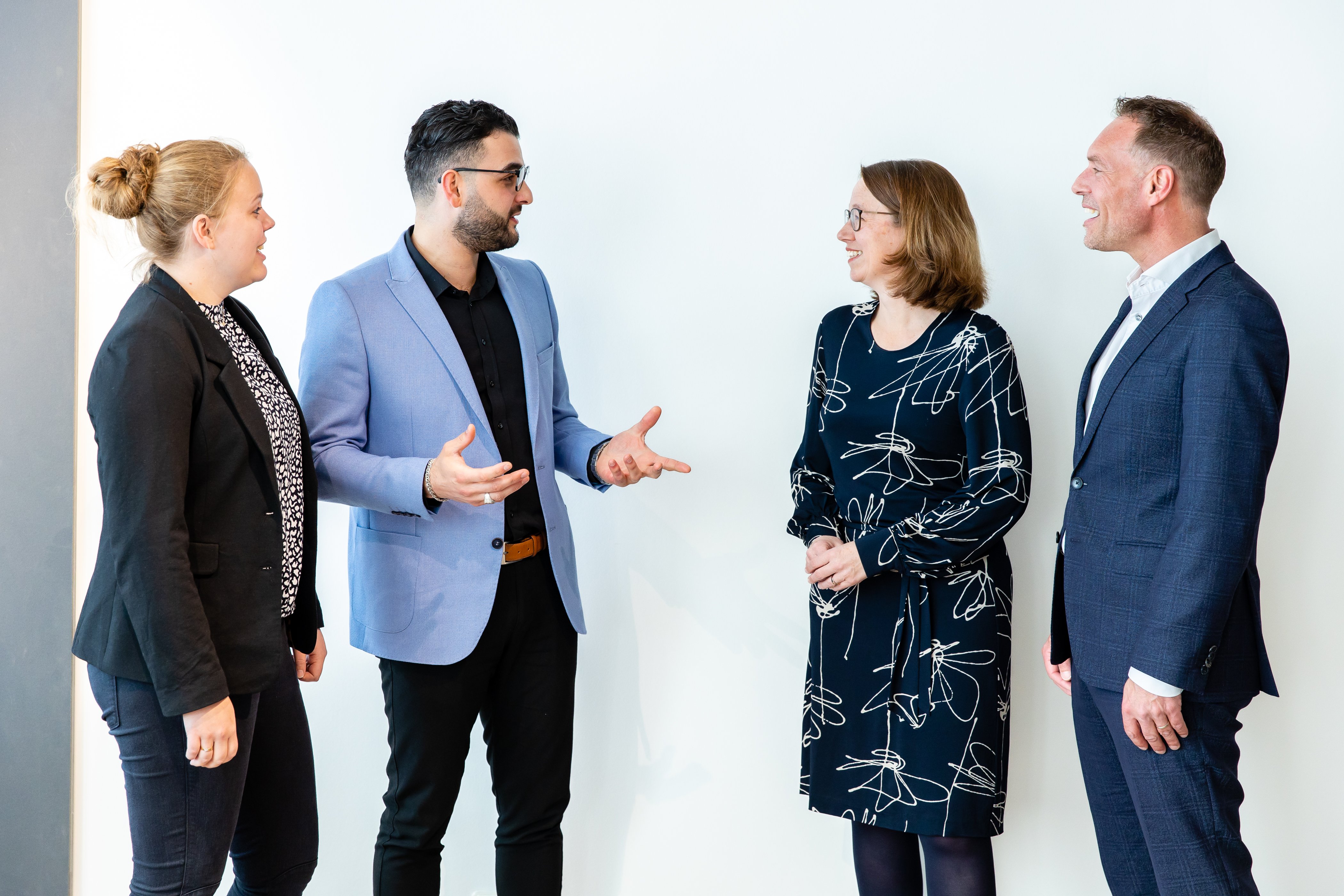 036_Intus_0450_4709_HR