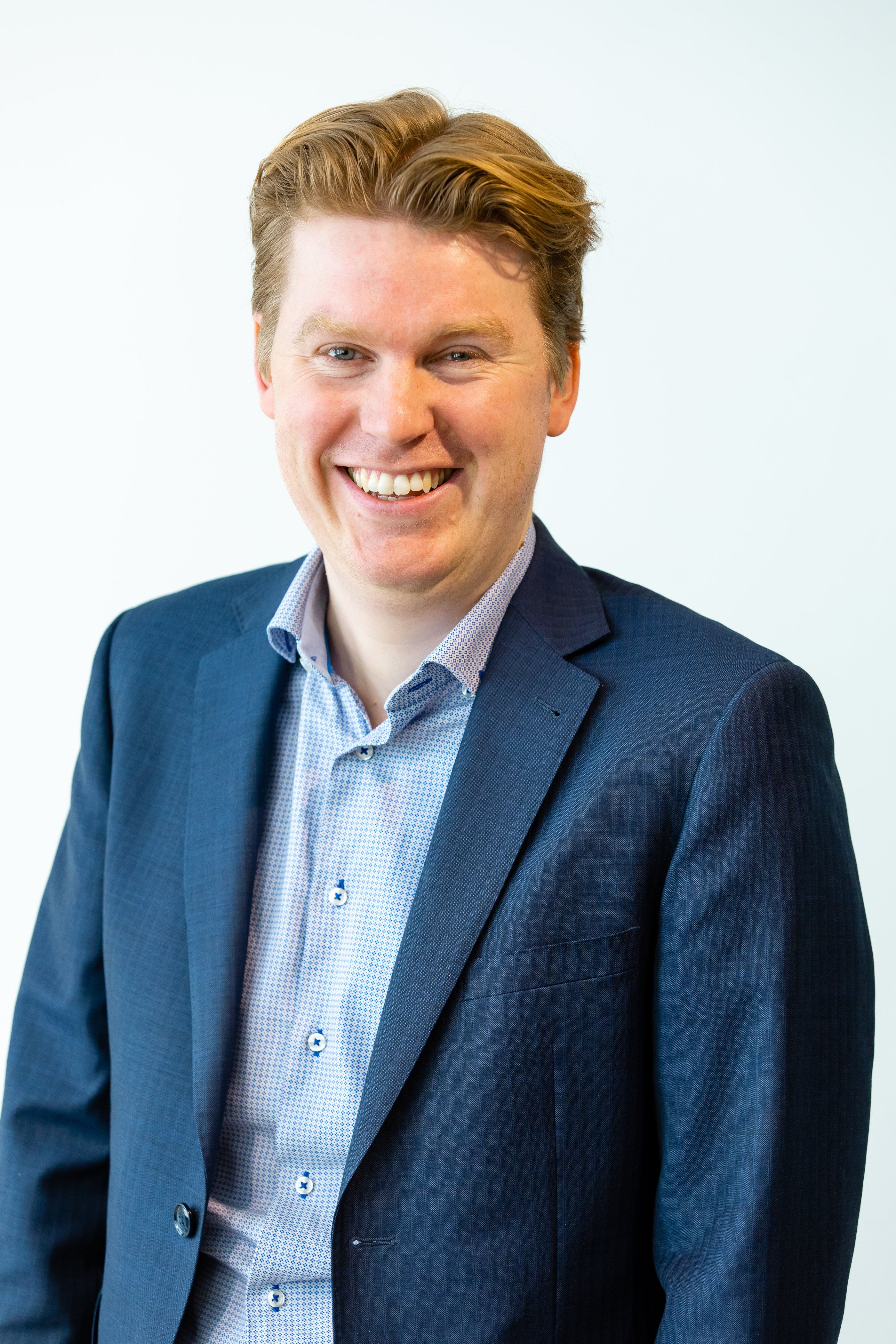 004_Intus_0027_8323_HR